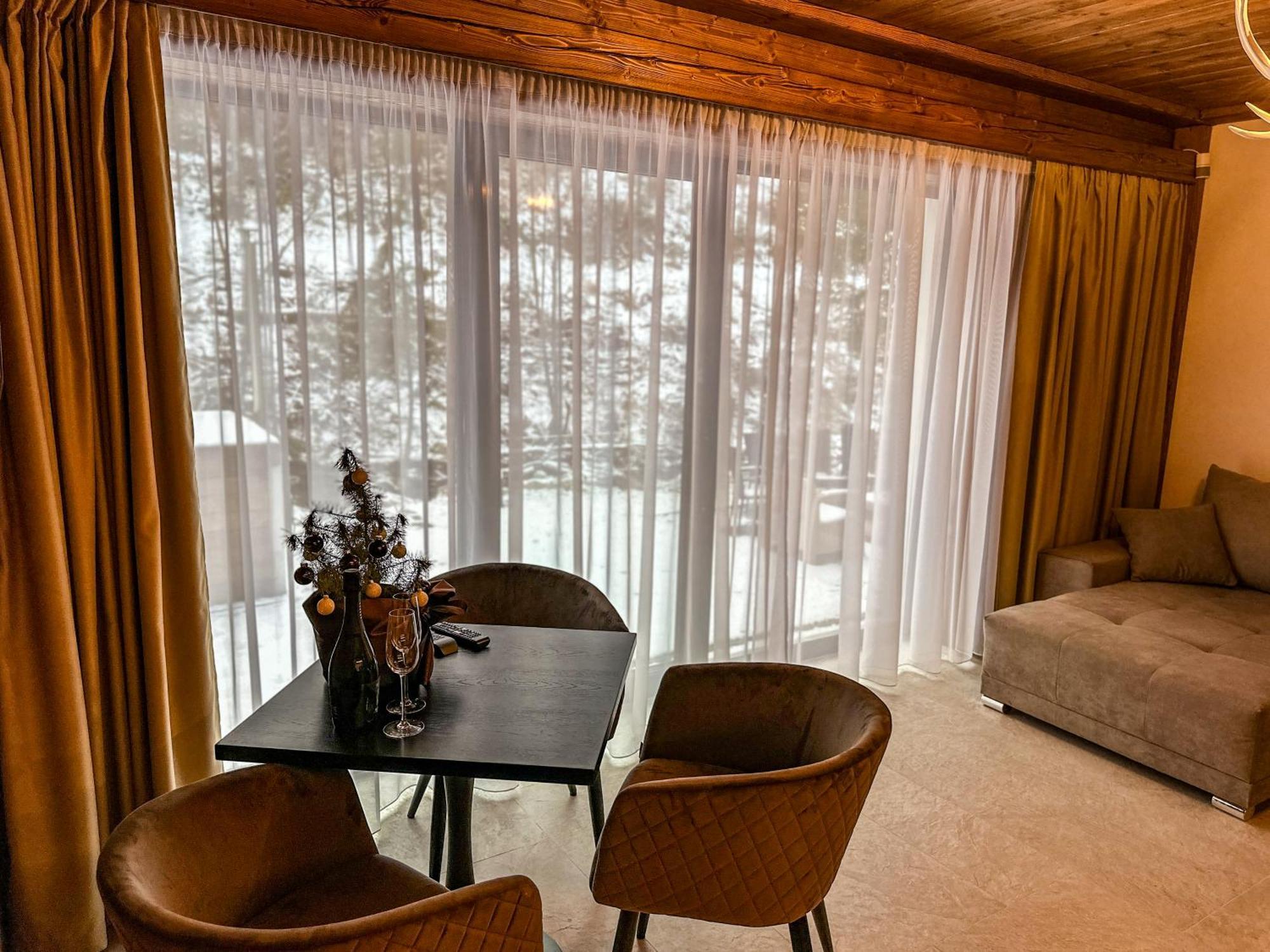 Jasna Boutique Chalet ลิฟตอฟสกีมิคูลาช ภายนอก รูปภาพ